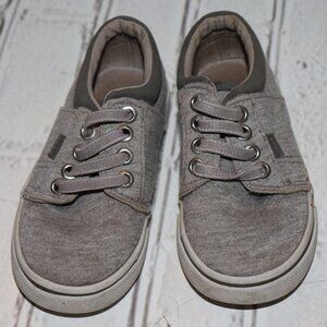 🌫️ FALLS CREEK GRAY SHOES · TODDLER SIZE 7 👟
